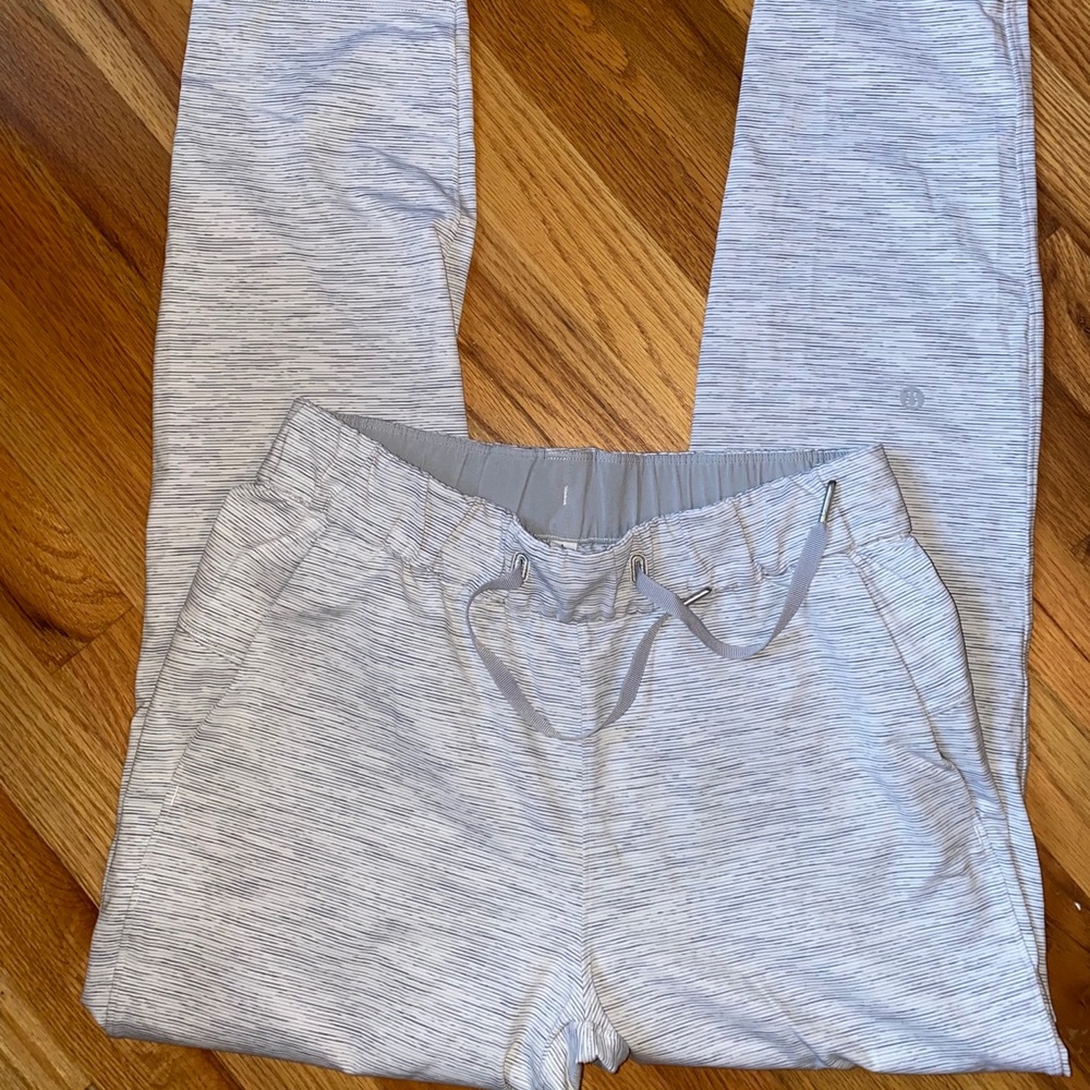Lululemon On The Fly 7/8 Pant *27